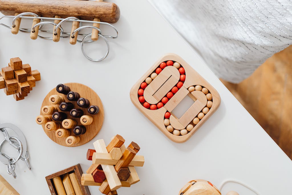 The Educational Marvels of Wooden Puzzles for Toddlers: A Comprehensive Guide